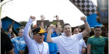 Jalan Sehat Bersama Gubernur Dan Raffi Ahmad Jadi Magnet Warga Pangkalan Bun