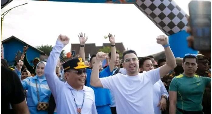 Jalan Sehat Bersama Gubernur Dan Raffi Ahmad Jadi Magnet Warga Pangkalan Bun