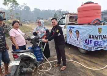 Pemprov Kalteng Salurkan 101.800 Liter Air Bersih untuk Warga Terdampak Kekeringan