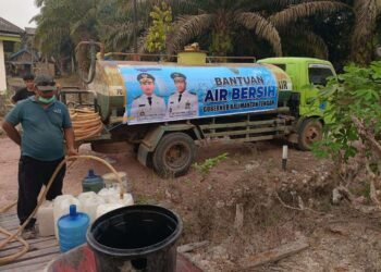 Pemprov Kalteng Salurkan 139.200 Liter Air Bersih ke Sembilan Kabupaten Terdampak Kekeringan